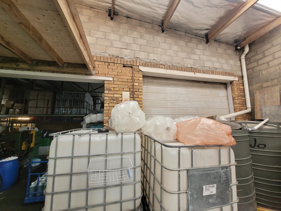 Commercial Property for Sale in Beaconvale Western Cape